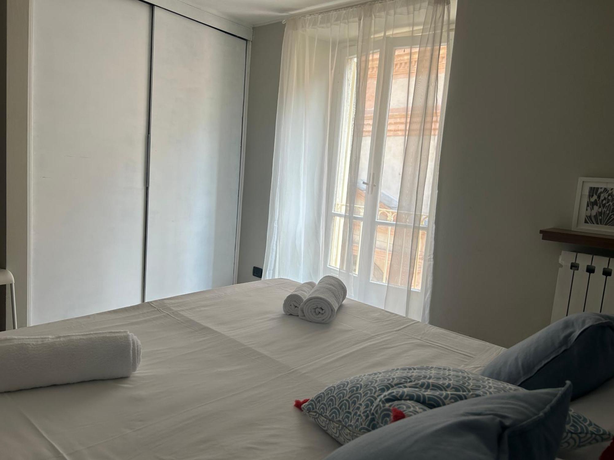 Alessandro 82 - Immobili E Soluzioni Rent ベルガモ エクステリア 写真